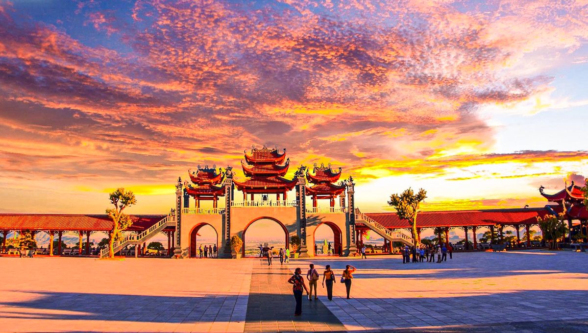 680-quangninh-lechua-7