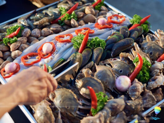 SẦM SƠN ĂN GÌ NGON? KHÁM PHÁ ẨM THỰC BIỂN KHÓ CƯỠNG TẠI XỨ THANH